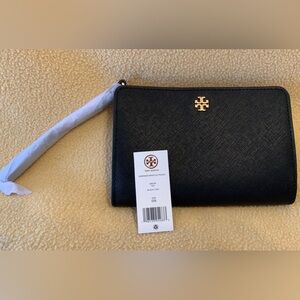 Tory Burch Emerson Wristlet Pouch - Black Leather - New with Tag
